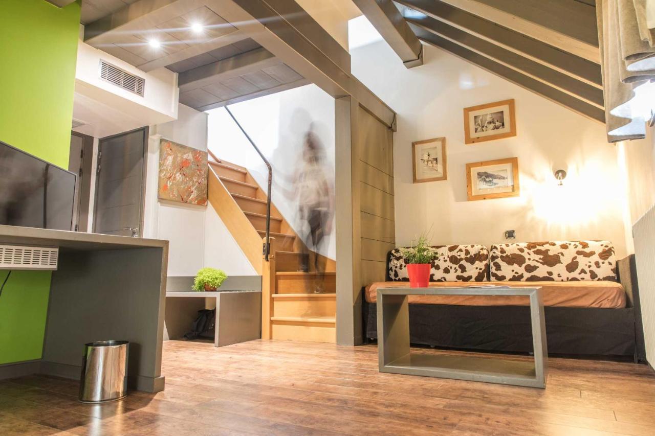 La Maison Rouge ชองเบรี ภายนอก รูปภาพ